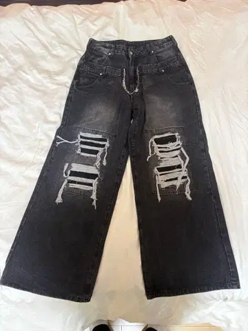 데미지 가공 와이드 레그 데님 팬츠 다크 그레이 Still water