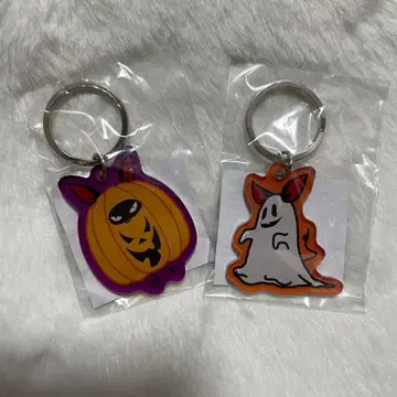 hyde 할로윈 아크릴 키링 2개 세트