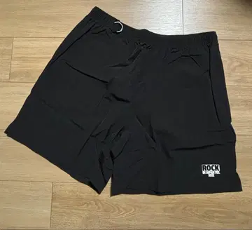 미사용 로킹 2022 블랙 숏팬츠