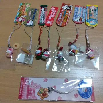 지역 한정 키티 가격 책정 묶음 판매 8개 세트