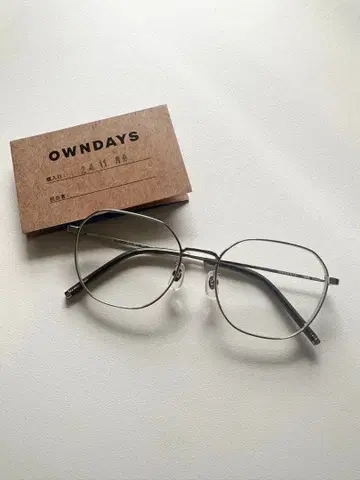 [ 새상품급 ] OWNDAYS +NICHE 실버 프레임 안경