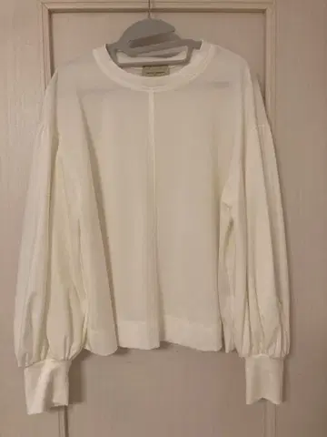 이번 시즌 택 포함 새상품 유나이티드 애로우즈 벌룬 티셔츠