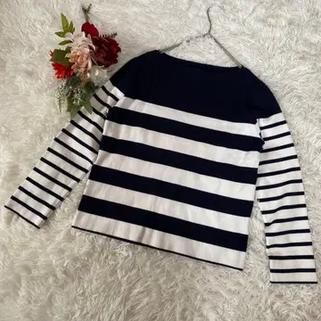 새상품급 INDIVI (인디비) 스트라이프 긴팔 T셔츠 (38) 깔끔