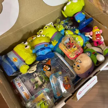 미사용품 묶음 판매 토이 스토리 에이리언 버즈 라이트이어 세트