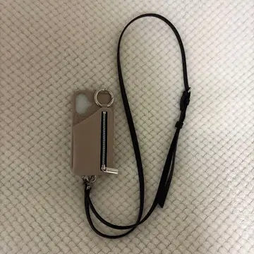 에이유 iPhone16 케이스