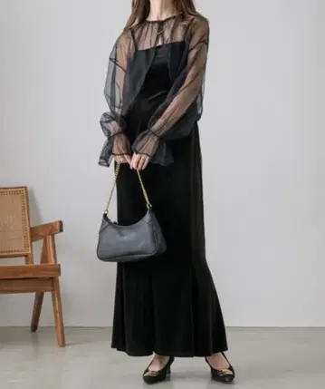 NEUNA 롱 벨로아 원피스