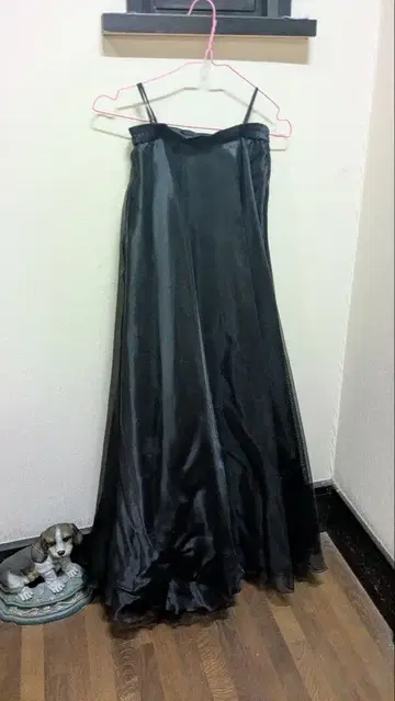 블랙 새틴 플레어 스커트 콘서트 댄스 9호