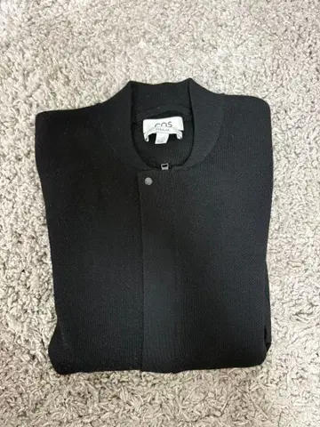 COS 블랙 가디건 EUR S