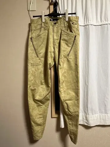 OAKLEY 베이지 팬츠 사이즈 34