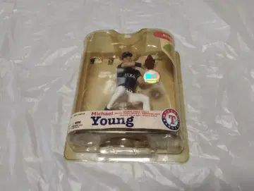 마이클 영 피규어 MLB Series 21
