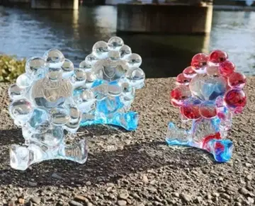 새상품 2체 세트 미야쿠미야쿠 클리어 피규어 클리어 레드 블루