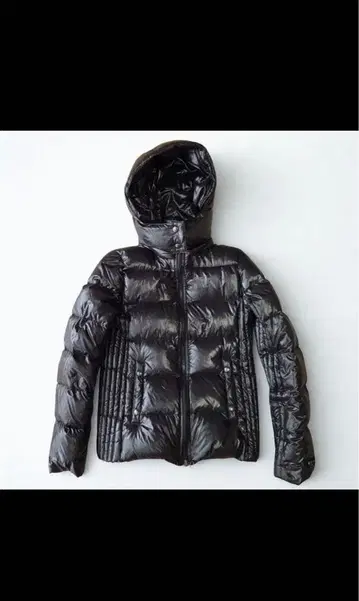 타트라스 블랙 M