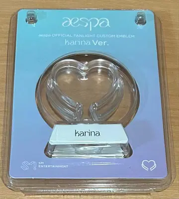 aespa karina Ver. 팬 라이트 엠블럼