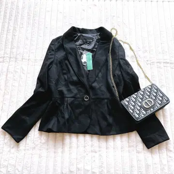 미사용 새상품 22 OCTOBRE 테일러드 자켓 3L 블랙