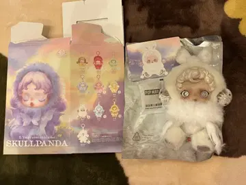 POPMART 스컬 팬더 미스트