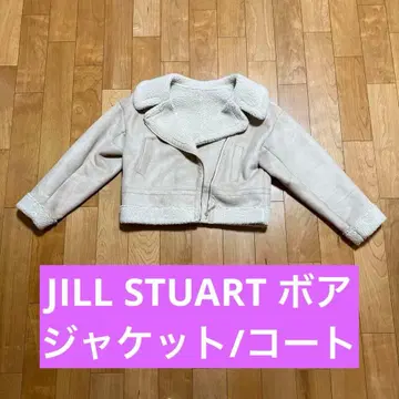 질스튜어트 베이지 보아 자켓 숏 기장