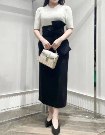 [ CELFORD ] 허리 리본 타이트 스커트