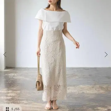 [ 새상품급 ] 노블 리버 레이스 라인 스커트 베이지 38