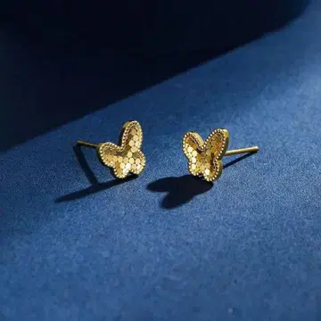 골드 나비 디자인 귀걸이