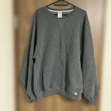 러셀 애슬레틱 맨투맨