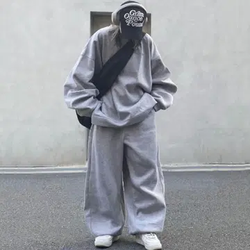 YACA 자수 로고 스웨트 셔츠 스웨트 팬츠 셋업