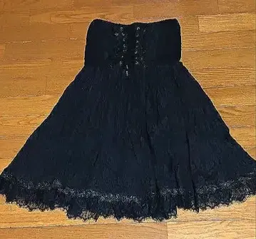 Ozz On Japan 블랙 레이스 플레어 스커트