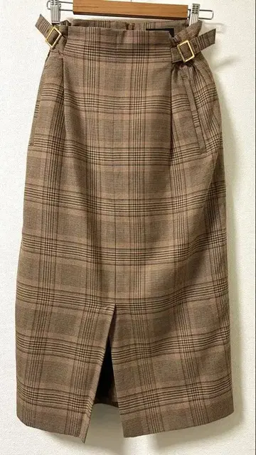 그린 라벨 릴랙싱 체크 타이트 스커트