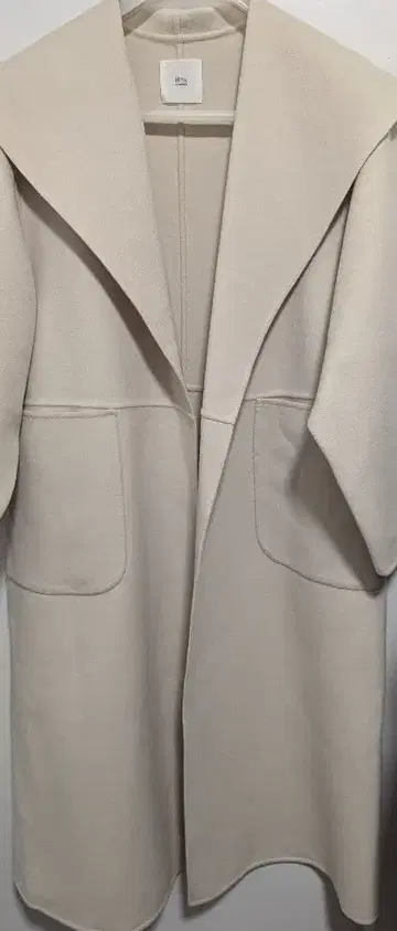 이에나 롱 코트