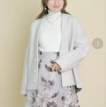 아푸와이저 리셰 펄 FOX 혼방 니트 숏코트 사이즈 2