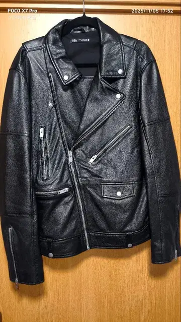 ZARA 가죽 라이더 자켓