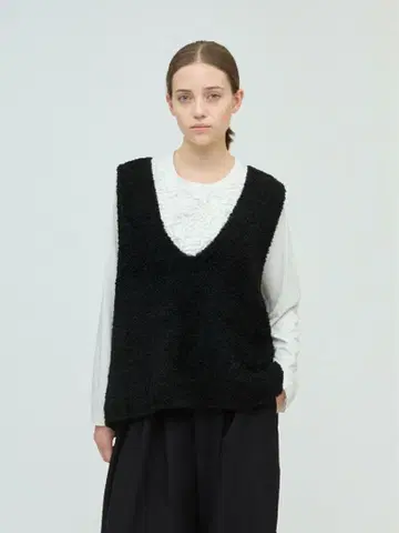 mizuiro ind 헤어리 V넥 베스트