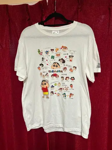 짱구는 못말려(크레용 신짱) T셔츠 LL사이즈