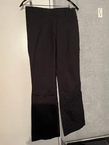 AMOMENTO 블랙 플레어 팬츠