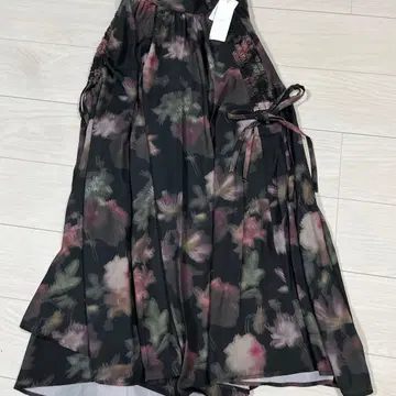 HARE 플로럴 롱 스커트