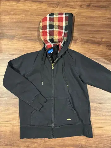 블루 레이블 크레스트브릿지 후드티 38 사이즈 블랙