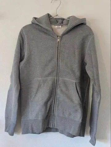 BARNS OUTFITTERS 집업 후드티