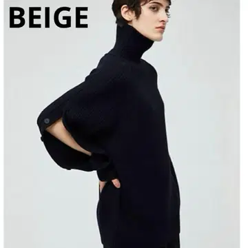 새상품급 베이지 [세탁 가능] LEADER 버튼 디테일 하이넥 상의 M