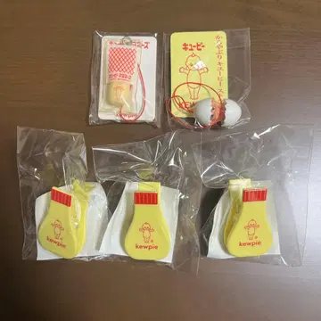 큐피 마요네즈형 마그넷 클립 3개, 큐피 스트랩 2개