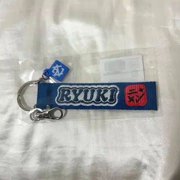 MAZZEL RYUKI 루프 키링