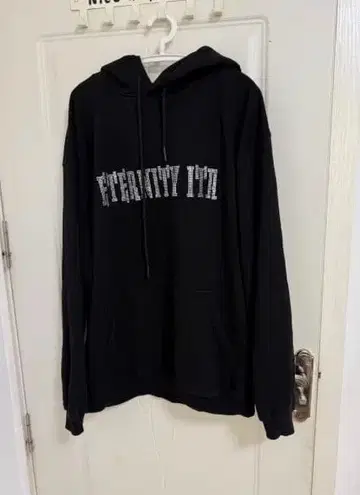심플 로고 블랙 후드티 M 사이즈