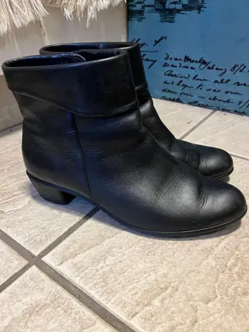 Ecco 에코 여성용 블랙 가죽 부츠 사이즈 38