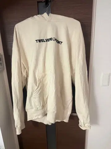 twelve percent 후드티