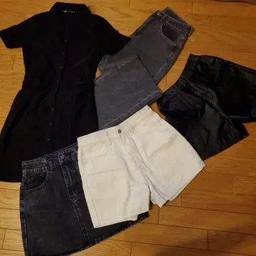 블랙과 화이트 숏팬츠 세트 ZARA WEGO