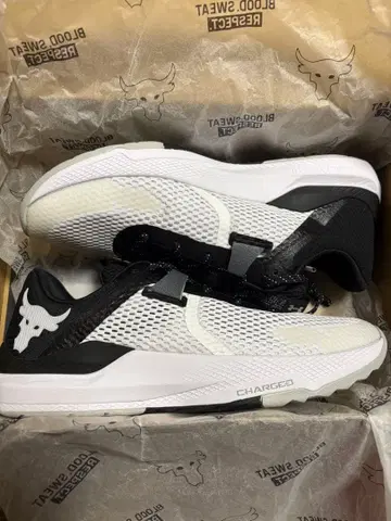 새상품 언더아머 PROJECT Rock BSR 2 29cm