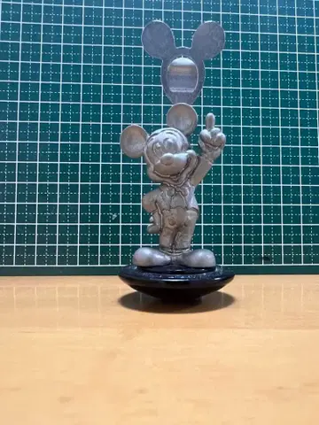 도쿄 디즈니랜드 미키마우스 메탈 피규어