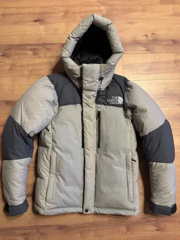 THE NORTH FACE 다운 자켓 그레이/블랙