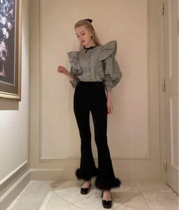 epine 에피 벨로아 퍼 팬츠 블랙 M 프렌치 걸리시