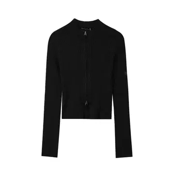 Fax 블랙 니트 긴팔 크롭