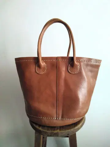 가죽 토트백 브라운 내추럴