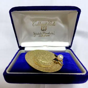 모자형 브로치 요코타 펄